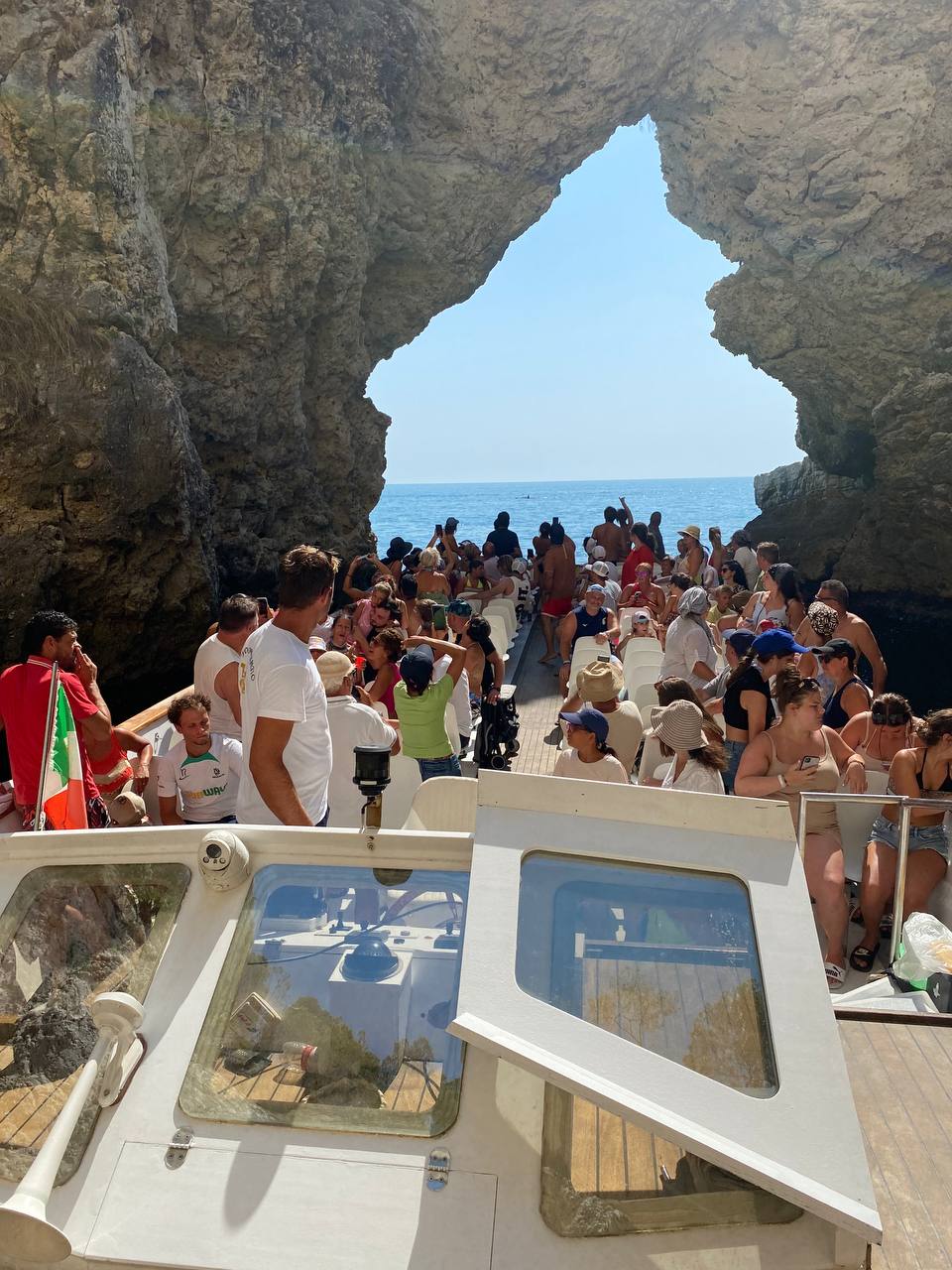 tour delle grotte a Peschici